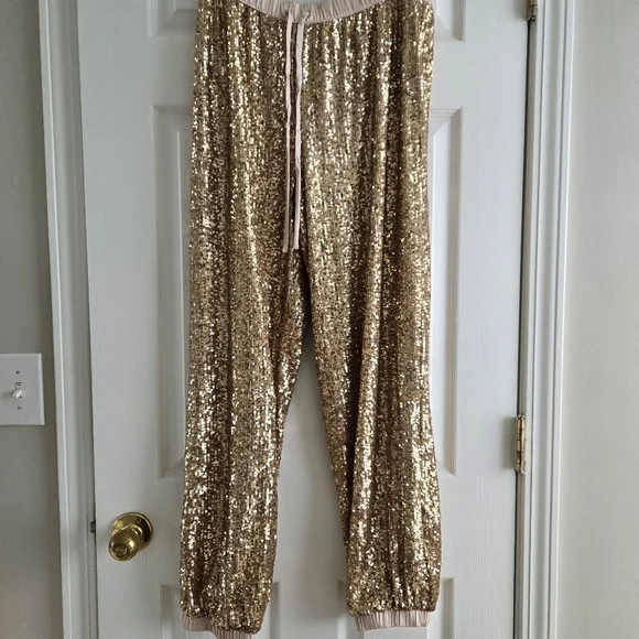 Victoria's Secret Gold Sequin Jogger Lounge/Pajama - Picture 1 of 7